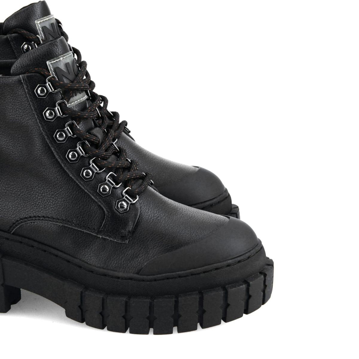 Kross Low Nappa Grain Black Boots KNXECU0415 - 6