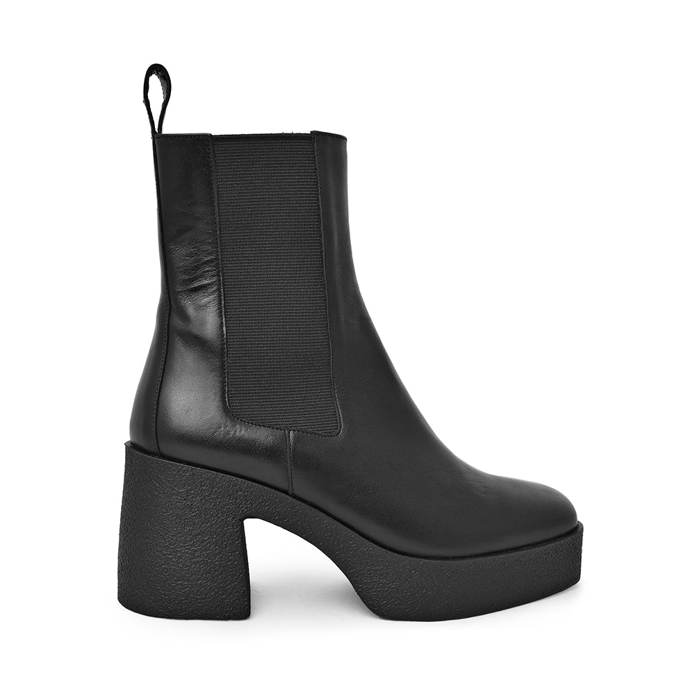 Momo Black Leather Chelsea Boots 20077-04-01 - 1