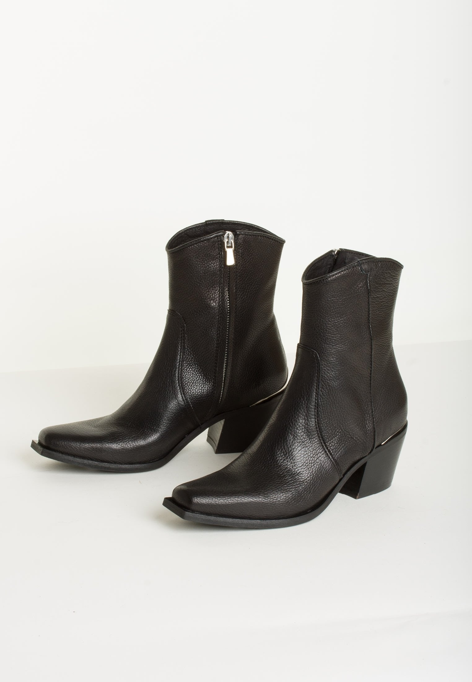 Tessa Buffalo Black Boots TESSA-BLACK-1 - 6