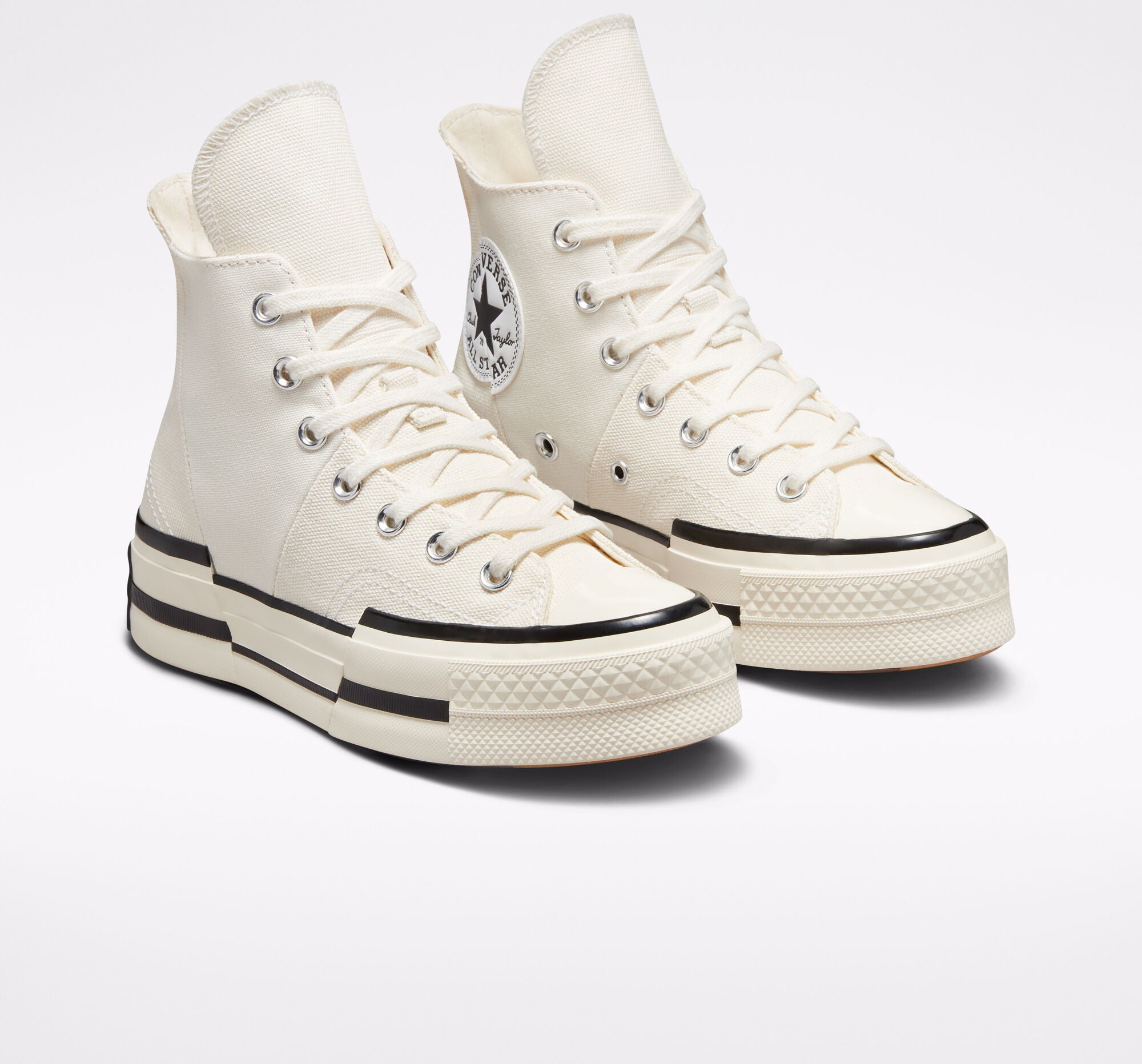 Chuck 70 Plus Unisex in Egret A00915C - 3